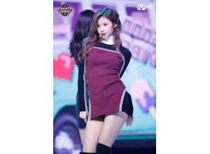 사나 배경바꾸기